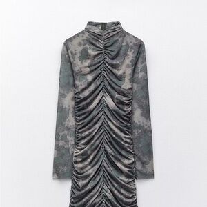Zara Long Sleeve Ruched Dress in Black and Gray Pattern